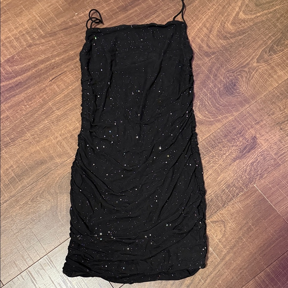 Elegant Glittery Black Sleeveless Dress